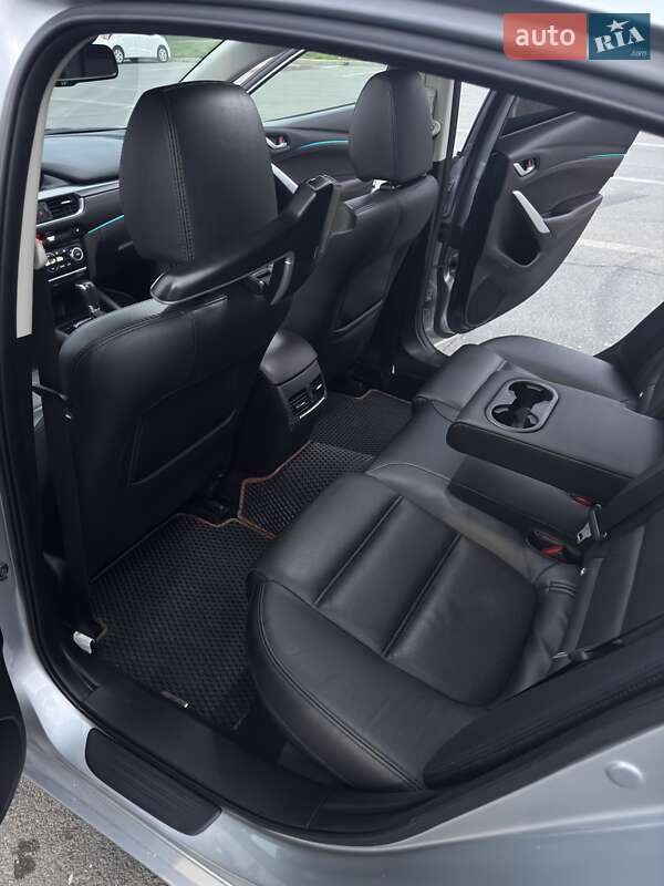 Седан Mazda 6 2016 в Одессе