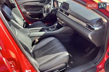 Седан Mazda 6 2019 в 