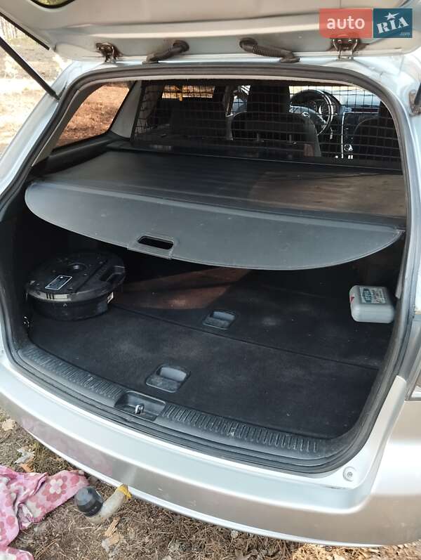 Универсал Mazda 6 2007 в Лебедине
