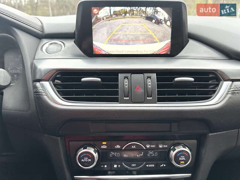 Седан Mazda 6 2015 в Киеве