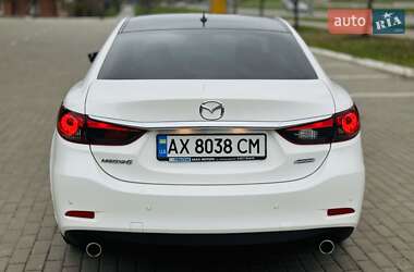 Седан Mazda 6 2015 в 
