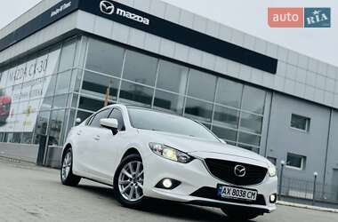 Седан Mazda 6 2015 в 