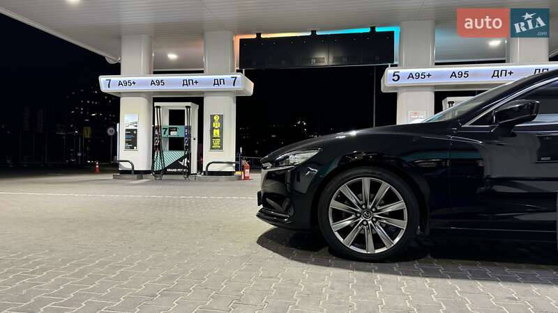 Седан Mazda 6 2019 в Киеве