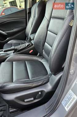 Седан Mazda 6 2013 в 