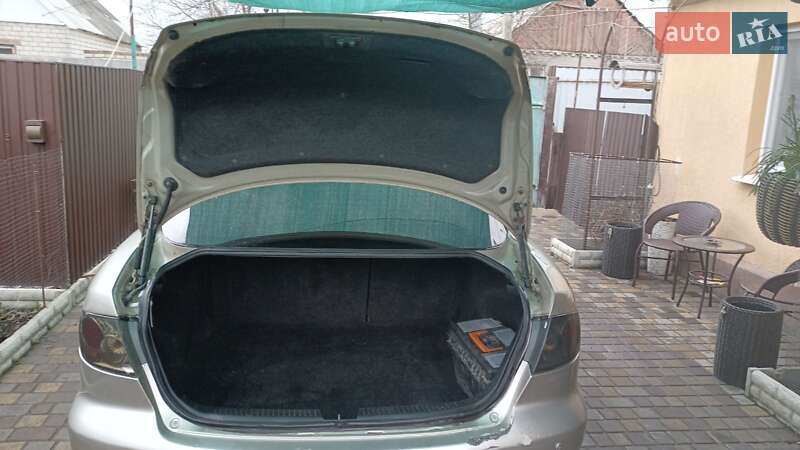 Седан Mazda 6 2005 в Барвенкове