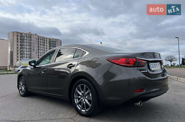 Седан Mazda 6 2017 в 