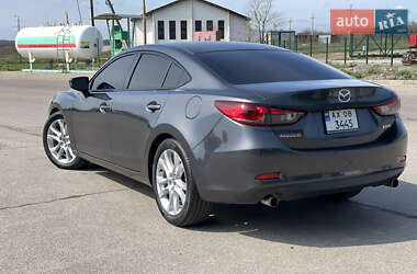 Седан Mazda 6 2015 в 