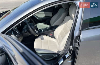 Седан Mazda 6 2015 в 