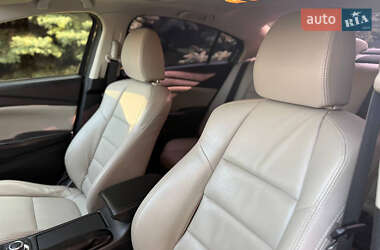 Седан Mazda 6 2014 в 