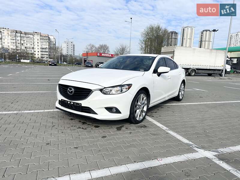 Седан Mazda 6 2015 в Киеве