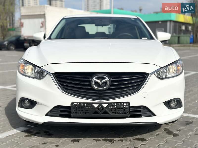 Седан Mazda 6 2015 в Киеве