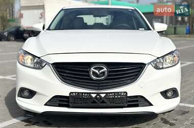 Седан Mazda 6 2015 в 
