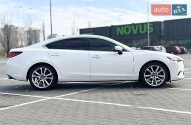Седан Mazda 6 2015 в 