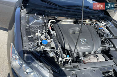 Седан Mazda 6 2014 в 