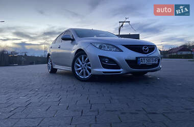 Лифтбек Mazda 6 2010 в 