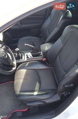 Универсал Mazda 6 2011 в 