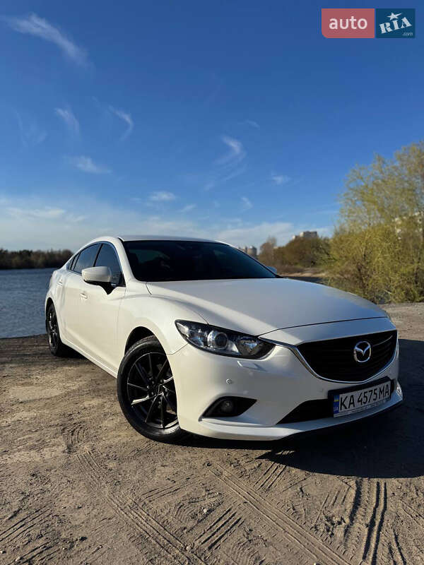 Седан Mazda 6 2017 в 