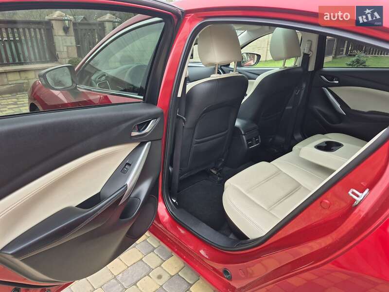 Седан Mazda 6 2013 в Коломые
