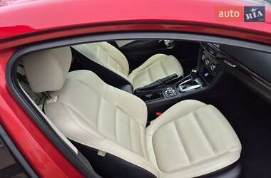 Седан Mazda 6 2013 в 