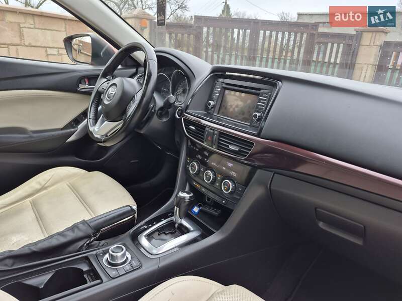 Седан Mazda 6 2013 в Коломые