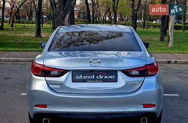 Седан Mazda 6 2015 в 