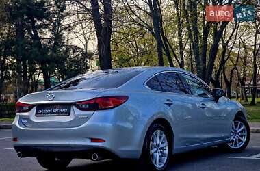Седан Mazda 6 2015 в 