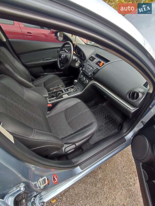 Седан Mazda 6 2011 в Днепре