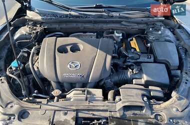 Седан Mazda 6 2013 в 