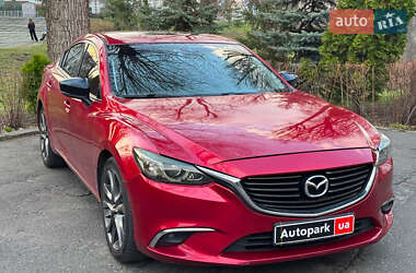 Седан Mazda 6 2015 в 