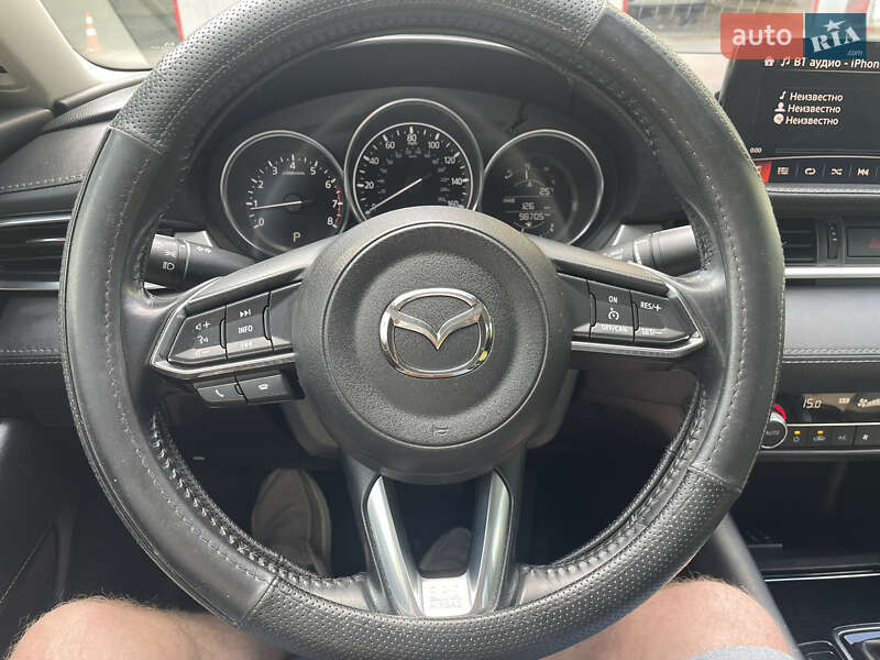 Седан Mazda 6 2018 в Хмельницком