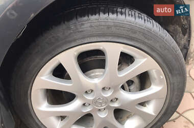 Седан Mazda 6 2011 в 
