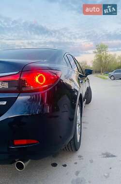 Седан Mazda 6 2015 в 
