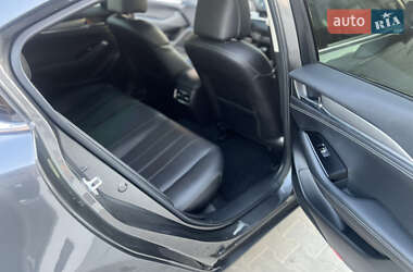 Седан Mazda 6 2018 в 