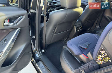 Седан Mazda 6 2015 в 