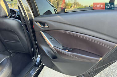 Седан Mazda 6 2015 в 