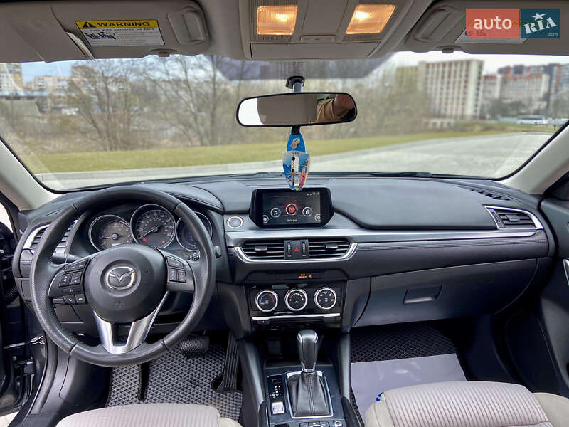 Седан Mazda 6 2016 в Львове