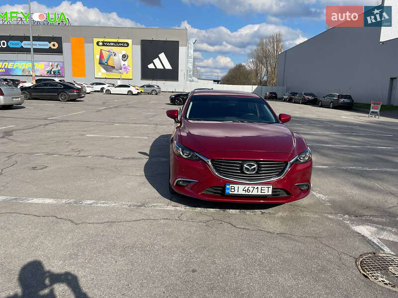 Седан Mazda 6 2014 в Полтаве