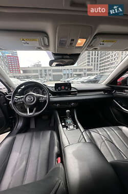 Седан Mazda 6 2019 в 