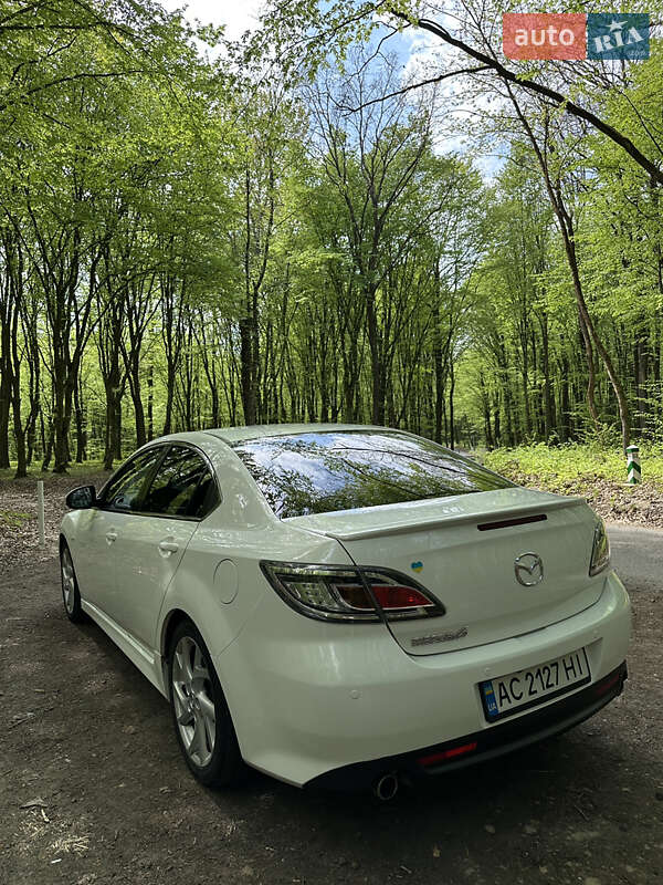 Седан Mazda 6 2011 в Луцке
