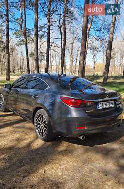 Седан Mazda 6 2014 в 
