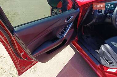 Седан Mazda 6 2016 в 