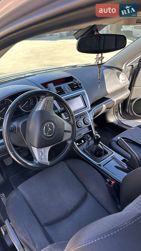 Седан Mazda 6 2009 в Ужгороде