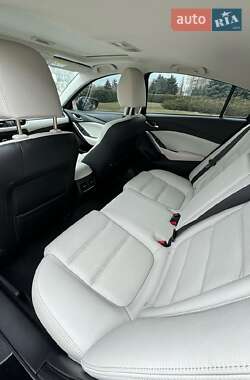 Седан Mazda 6 2015 в 