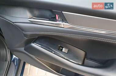 Универсал Mazda 6 2018 в 
