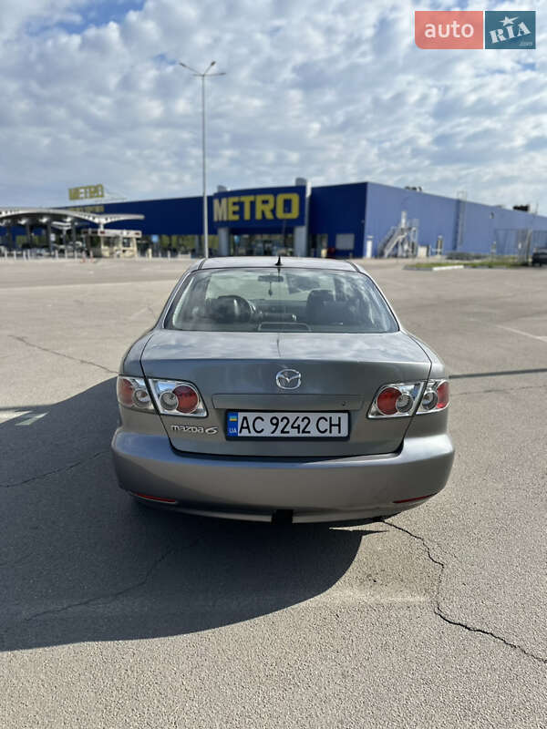Седан Mazda 6 2004 в Запорожье