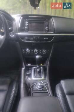 Седан Mazda 6 2014 в 