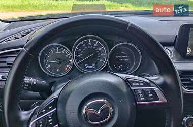 Седан Mazda 6 2016 в 