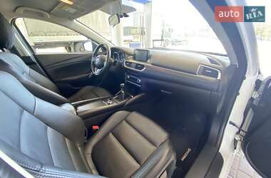 Седан Mazda 6 2015 в 