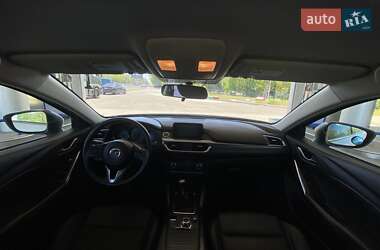 Седан Mazda 6 2015 в 