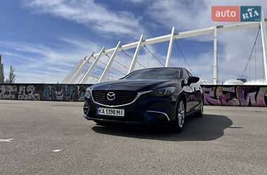 Седан Mazda 6 2015 в 